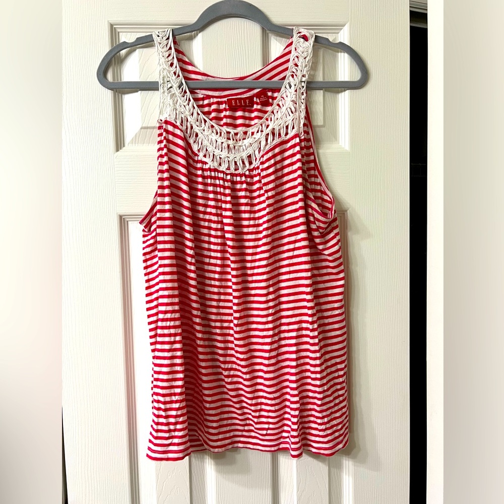 Sleeveless top with detailed neckline